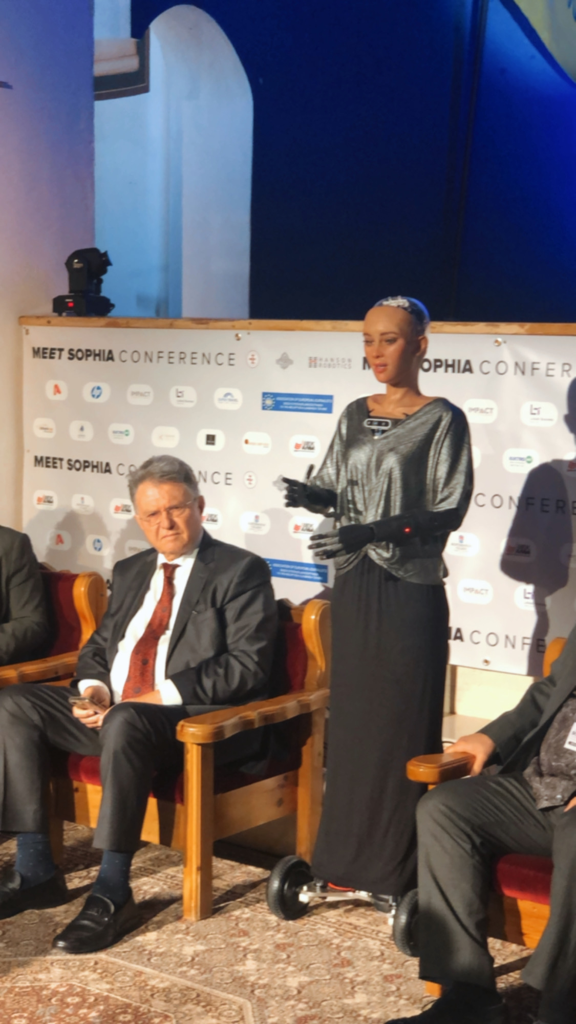 Πρωτοποριακό για τα ελληνικά δεδομένα το “Meet SOPHIA conference” με συνδιοργανωτές & επιστημονικούς υποστηρικτές το MEDITERRANEAN COLLEGE & το ΙΕΚ ΑΛΦΑ